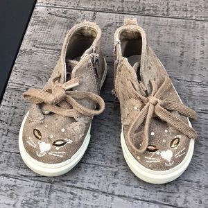 GAP kitten high tops